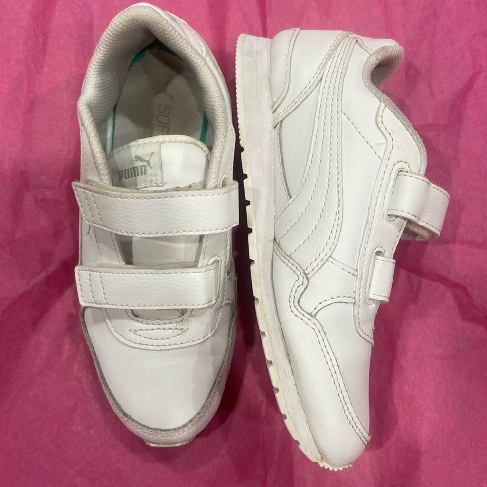 Puma Big girl shoe size 2.5c. With soft foam inside of shoe.